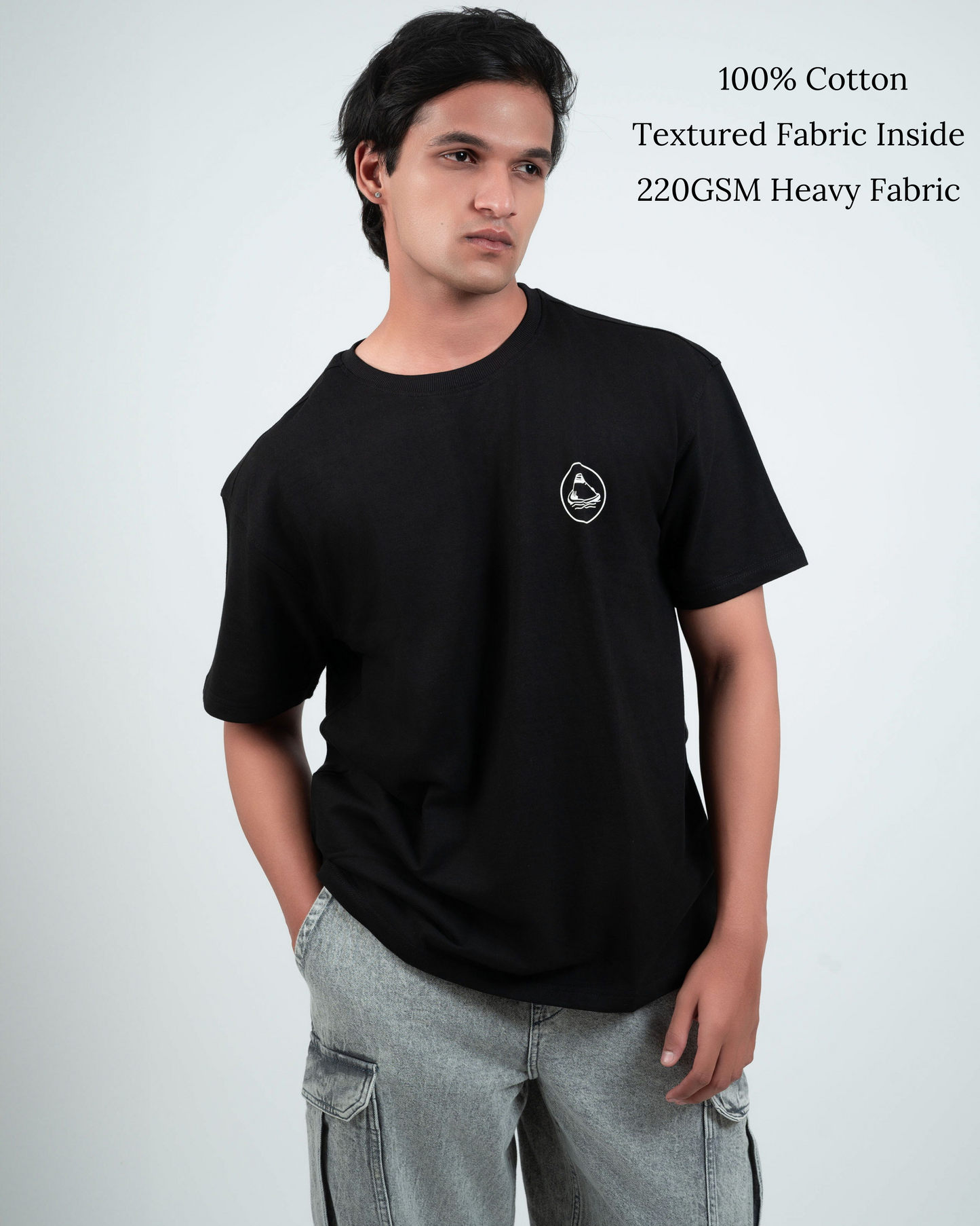 Approaching The Space Vehicle Men Oversized T-Shirt