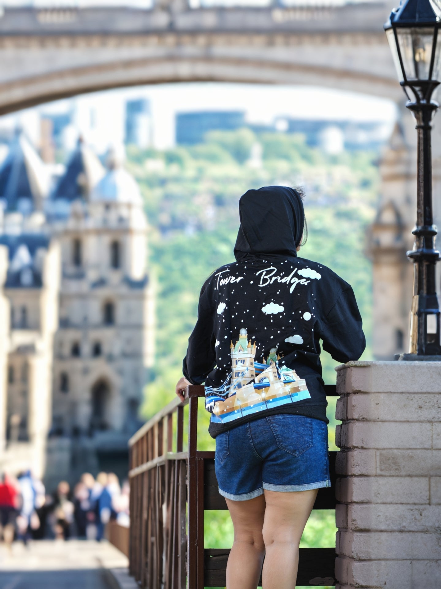 Queen Of London Women Hoodie| Tower Bridge